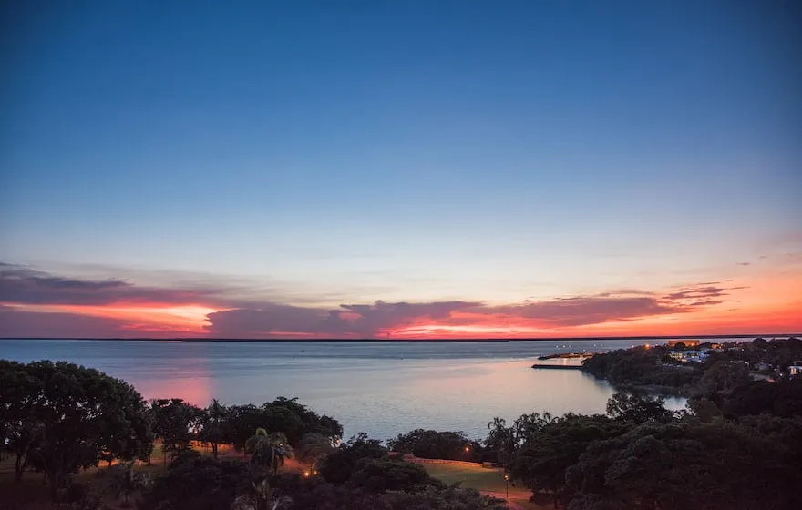 Atardecer en el puerto de Darwin, Territorio del Norte