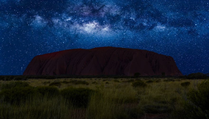 Uluru bij nacht, Kata Tjuṯa Nationaal Park, Northern Territory, Centraal Australië