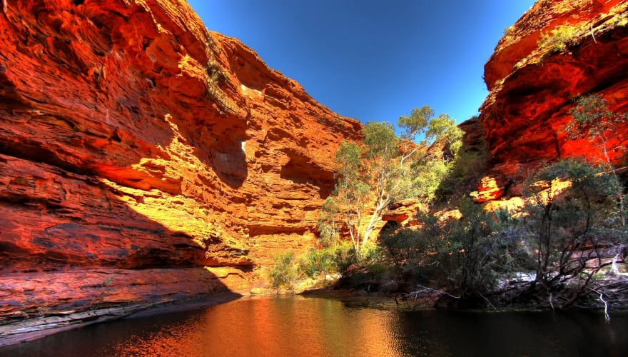 Spectaculaire kloof in het centrum van rood Australië, Kings Canyon, Northern Territory